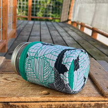 Load image into Gallery viewer, 32oz Jar
